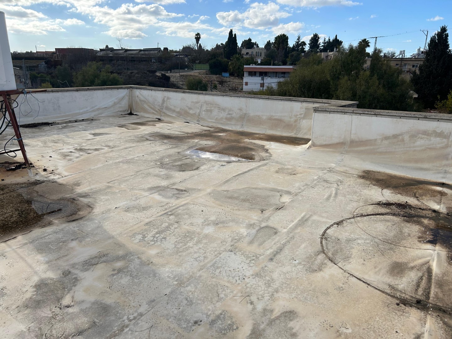 איטום גג במושב אורה ירושלים